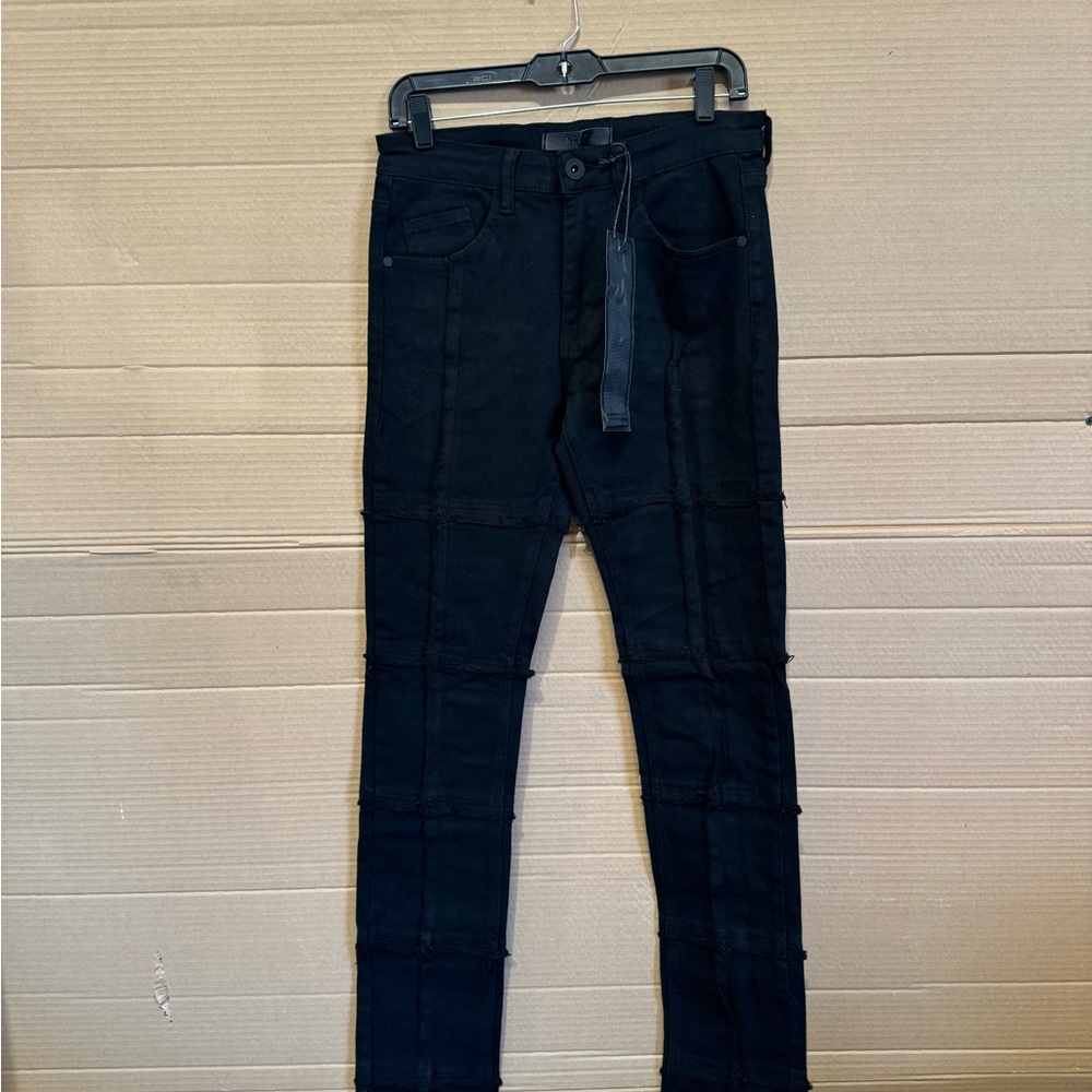 Black KDNK Straight leg jeans with a streetwear vibe #streetwearjeans
